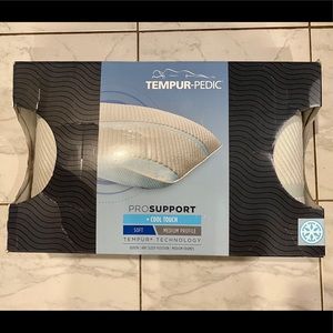 🚫SOLD Tempurpedic Pro Support Queen Pillow
